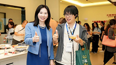 国际媒体汇聚豪运国际-追求健康,你我一起成长食品，探寻美味生活“智”造密码